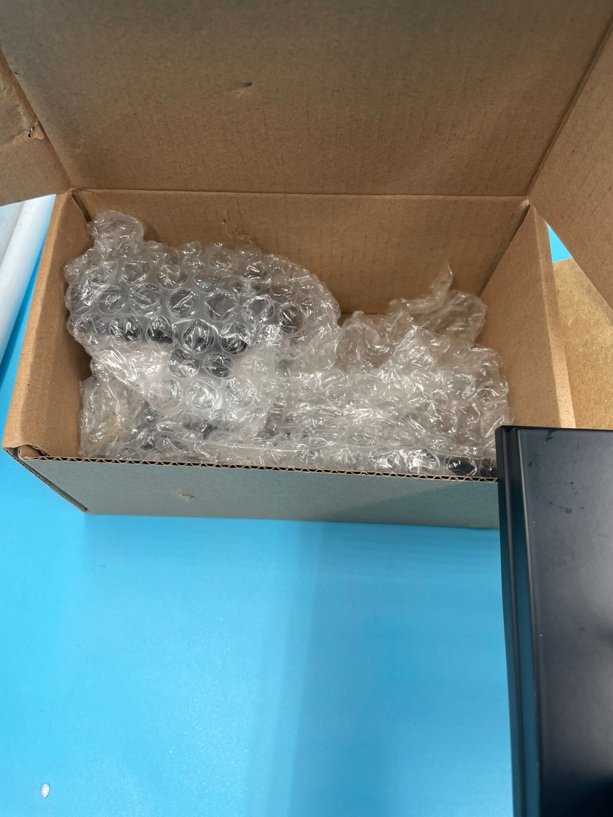 Berlin Modisch - Juego de manijas.