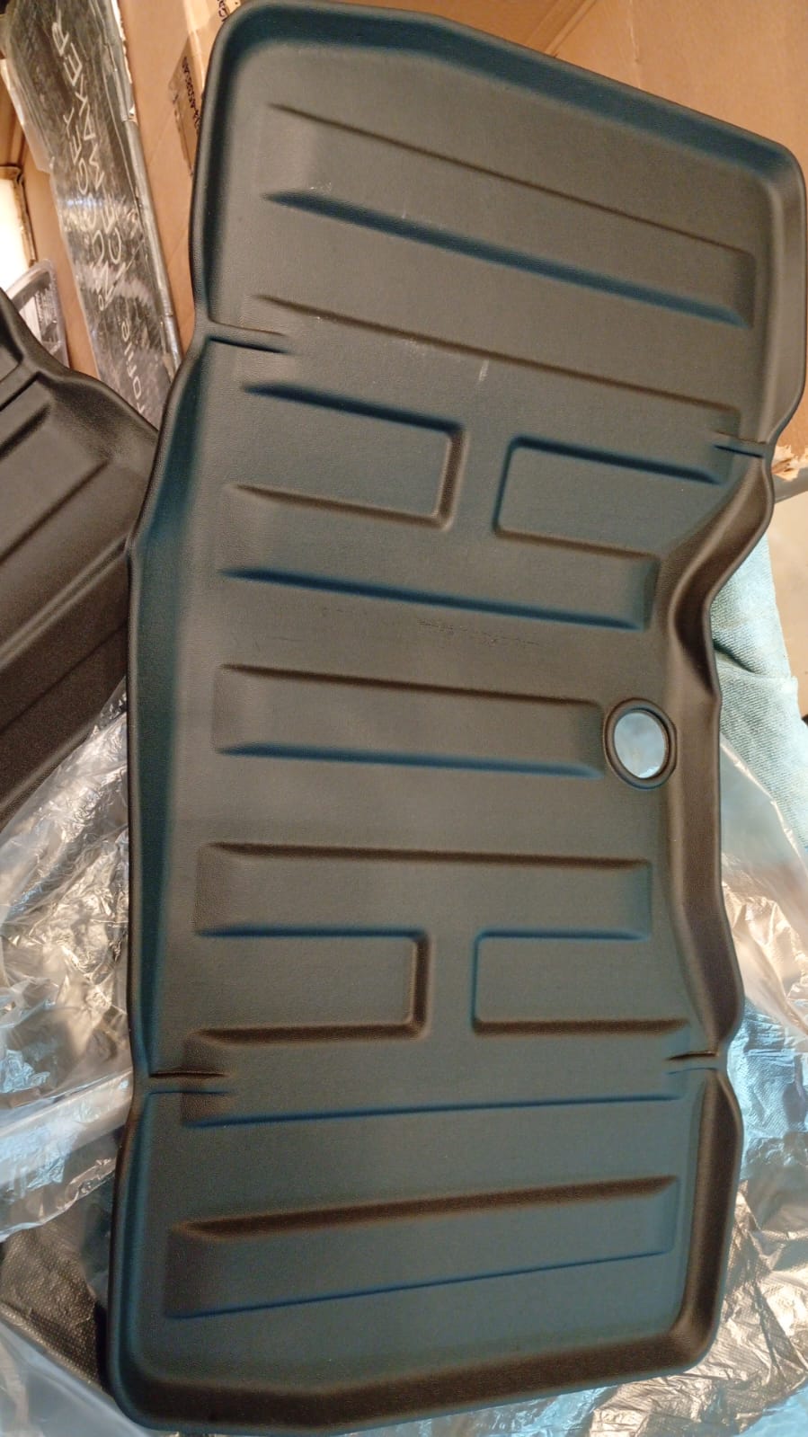 Tapetes para Tesla Cybertruck,  6 alfombrillas de TPE.