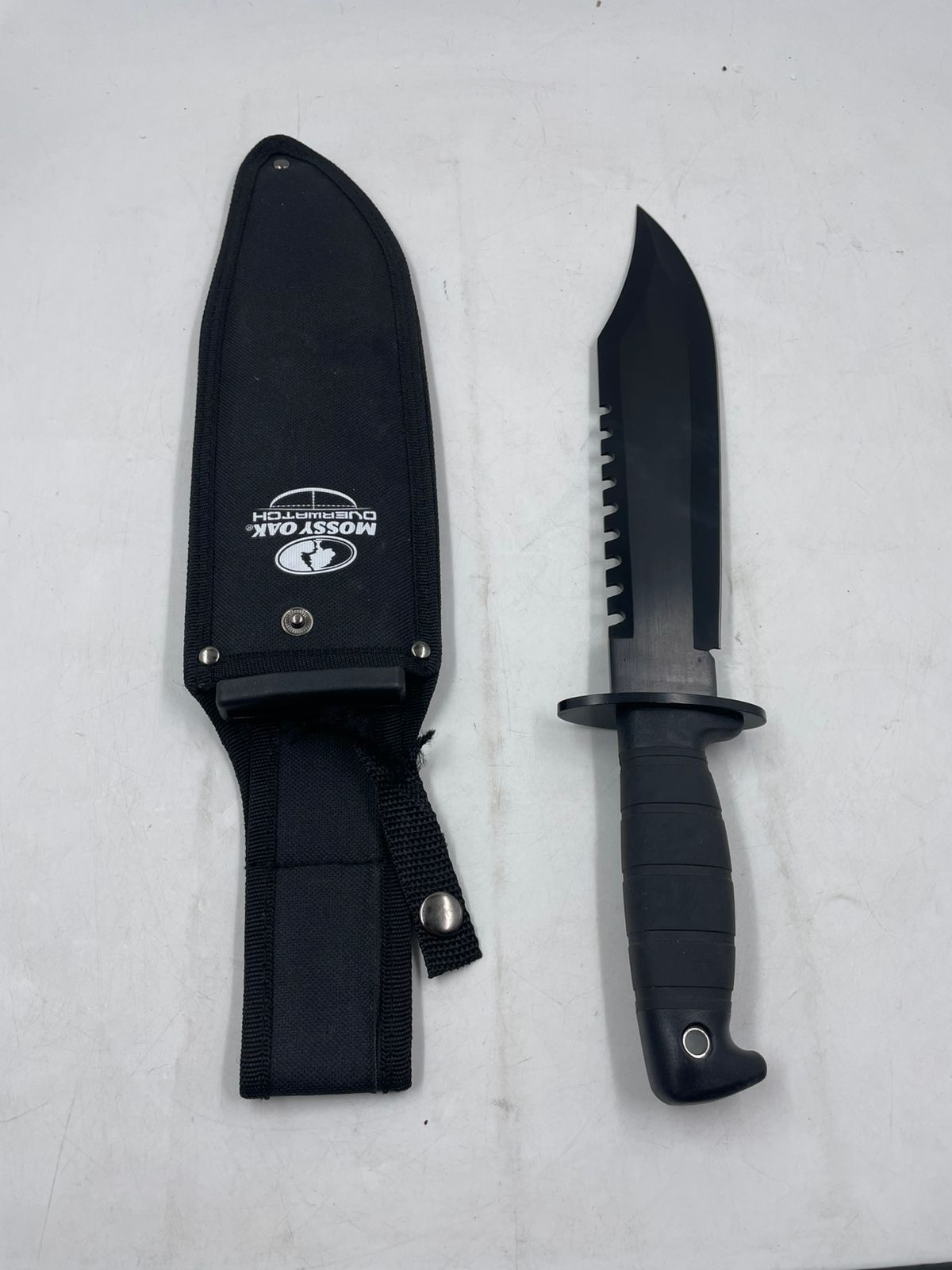 Mossy Oak - Cuchillo de supervivencia. (USADO)