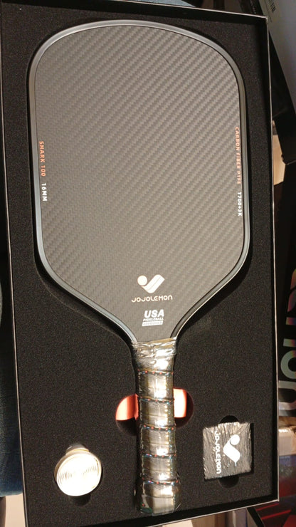 Pala de Padel Jojolemon, fibra de carbono, núcleo de polímero Shark Power.
