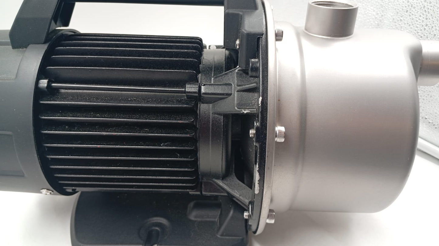 Aquastrong Bomba portátil de pozo poco profundo de 1.6HP.(USADO)