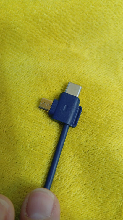 Cargador portátil con cables y enchufe de pared, 10000 mAh (USADO).