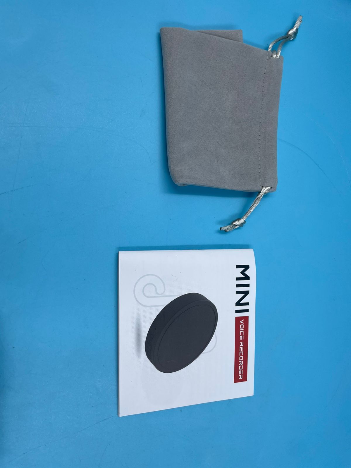 Mini grabadora de voz 132 gb, 9600 Horas,440 mAh.