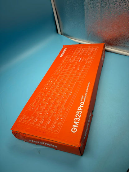 Teclado mecánico con retroiluminación Newmen GM325Pro (USADO)