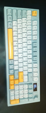 Teclado inalámbrico trimodal, Onikuma Gaming, membrana silenciosa.