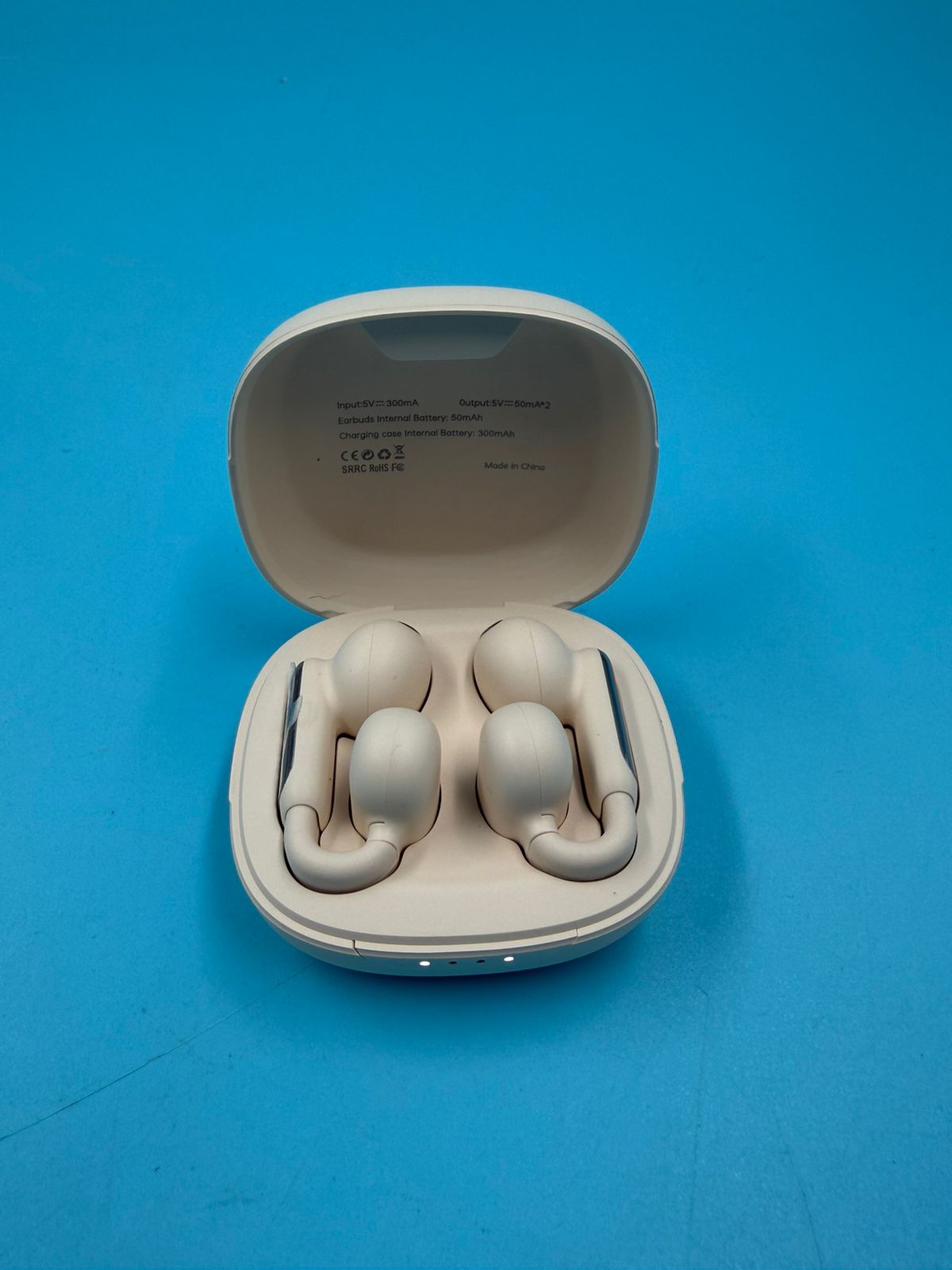 Auriculares ultra abiertos Bluetooth 5.4 con clip ligero (USADO)