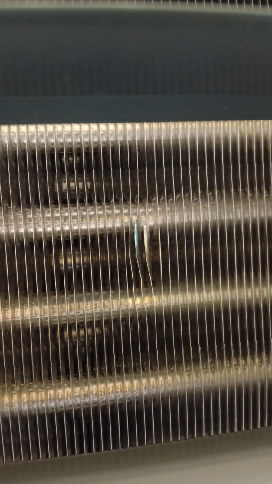 Calentador hidronico de 50.000 BTU, calor de agua a aire.(DETALLE).