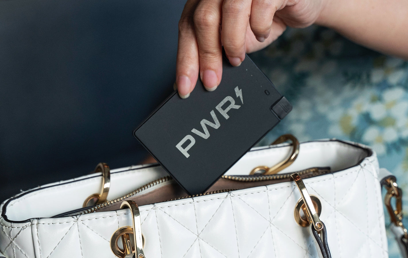 Cargador portatil ultrafino para apple/android