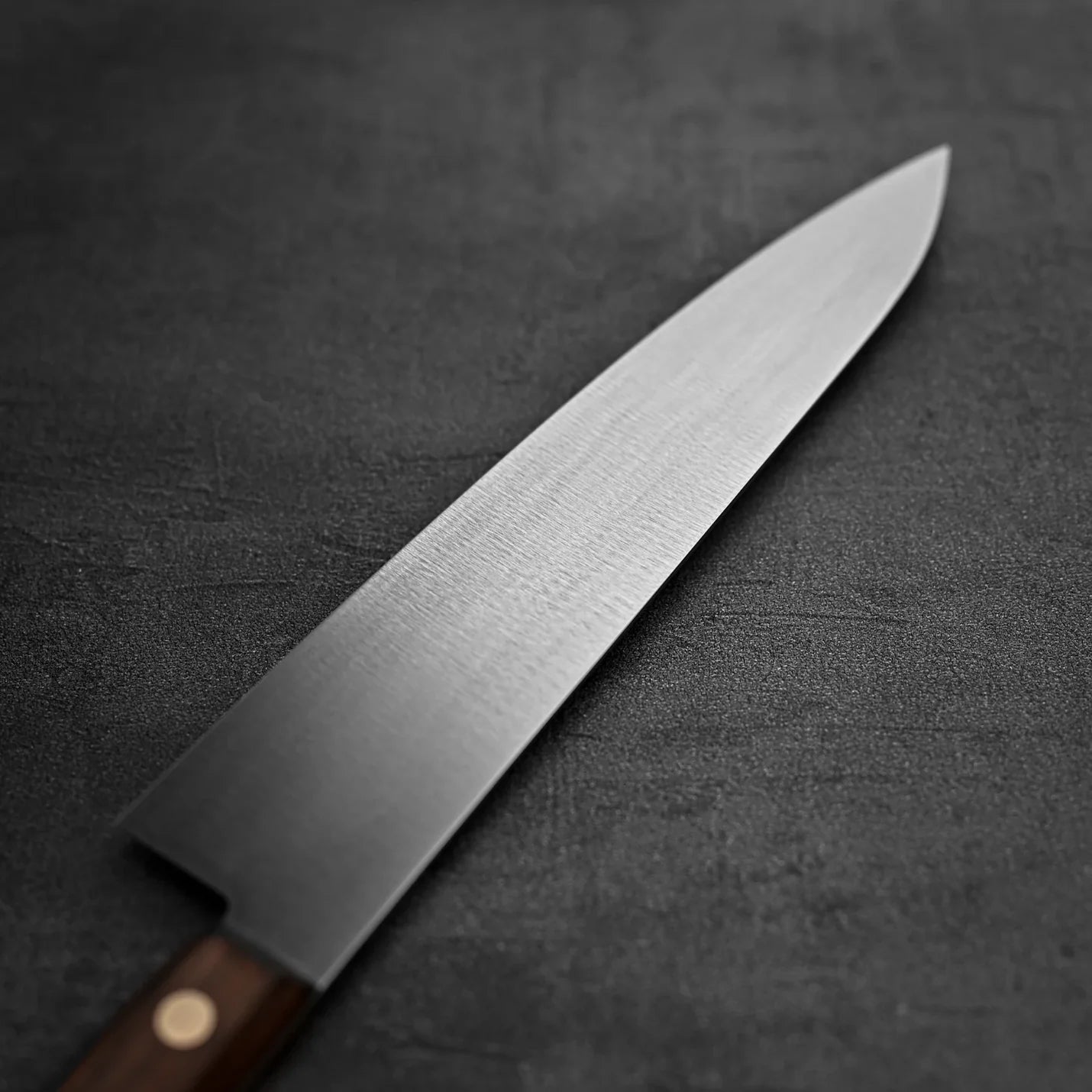 Cuchillo de chef, Mashiro, 33cm, 21cm hoja, mango madera, carbono.